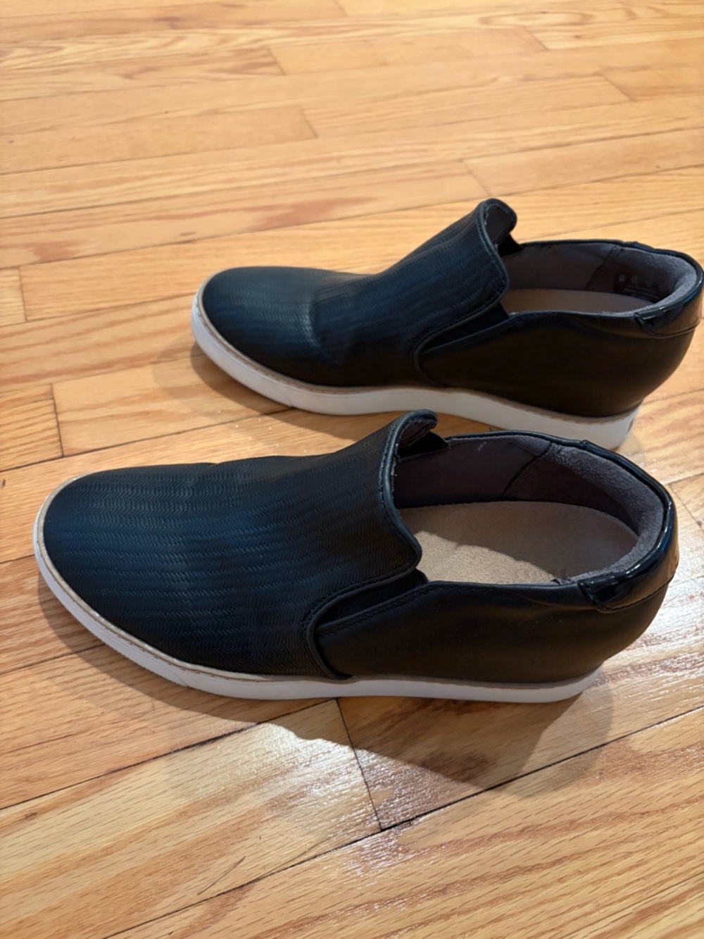 Dr. Scholl's Women's Slip-On Sneakers - Black with White Sole